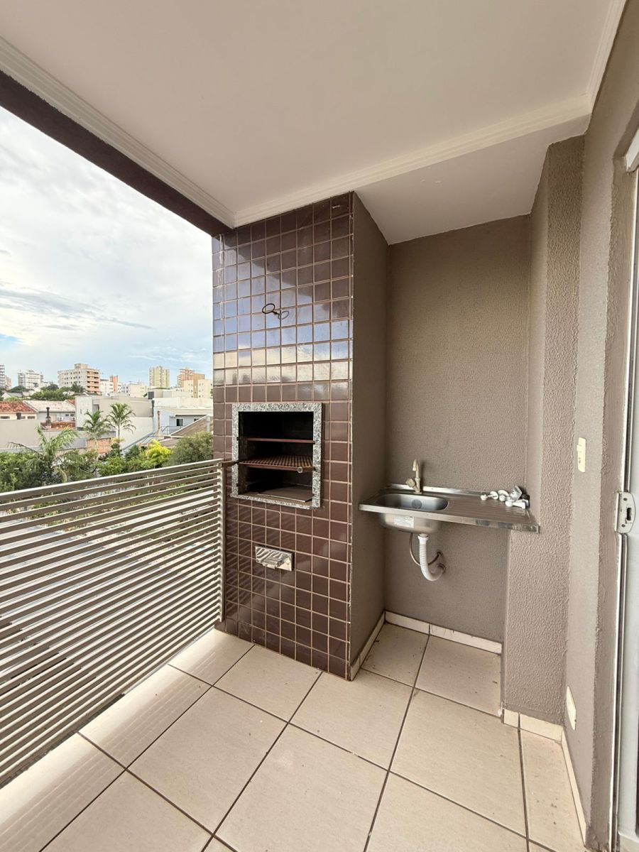 Sacada com churrasqueira