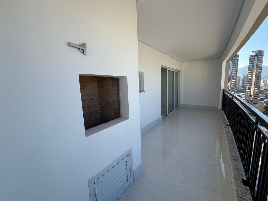 Sacada com Churrasqueira