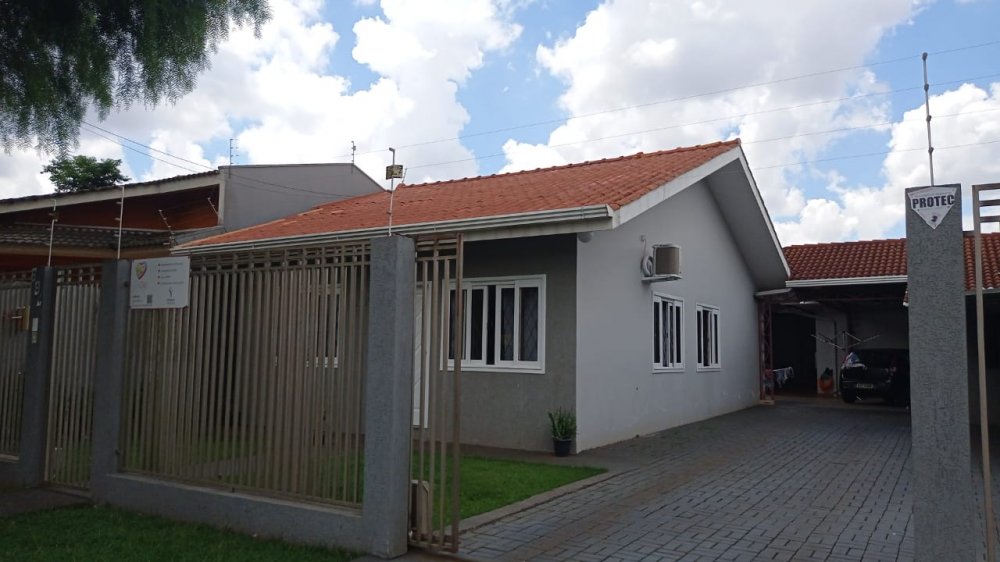 Casa - Venda - Região do Lago - Cascavel - PR