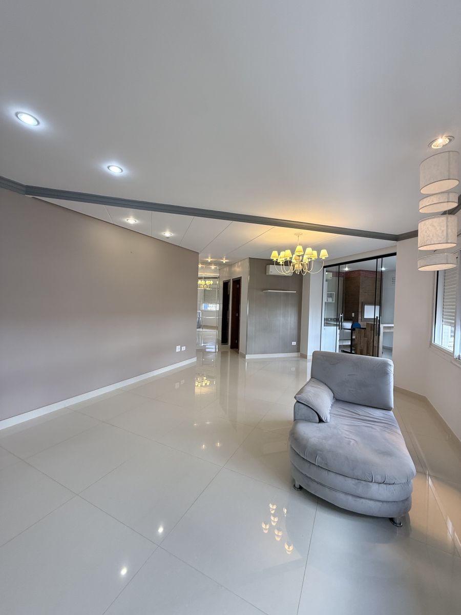 Sala de estar e jantar