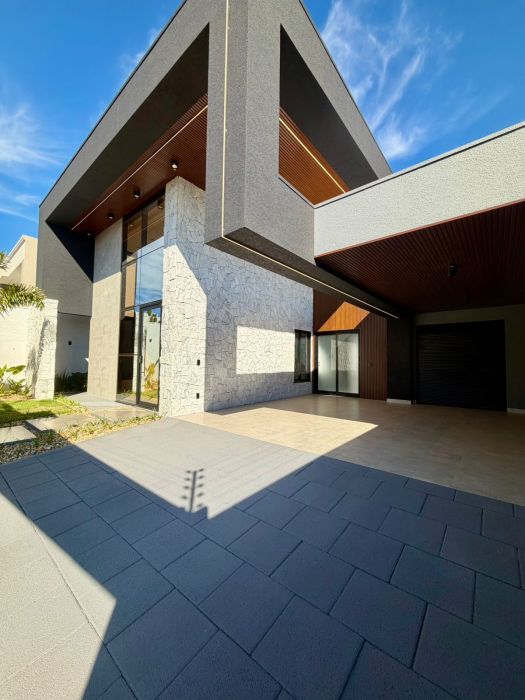 Casa Alto Padrão - Venda - Tropical - Cascavel - PR