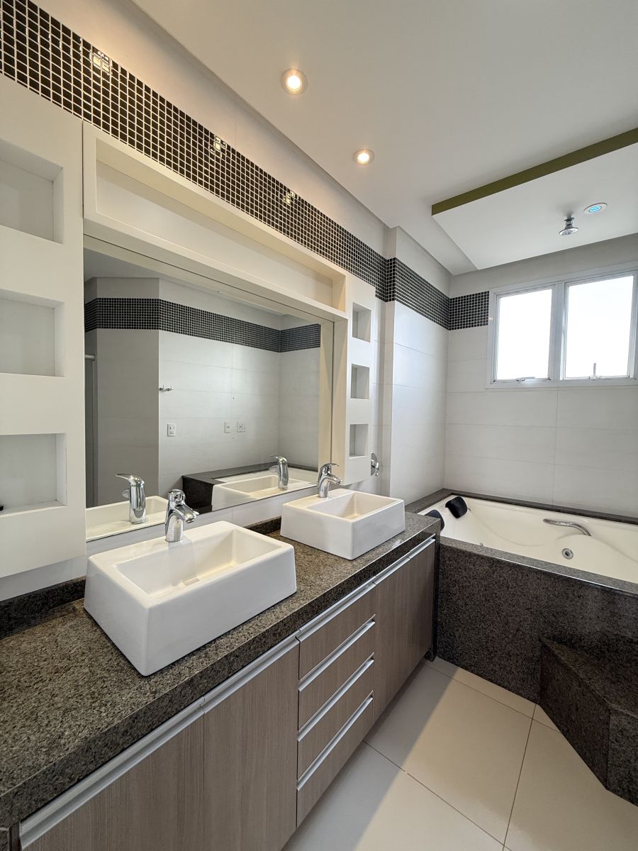 Banheiro su�te master