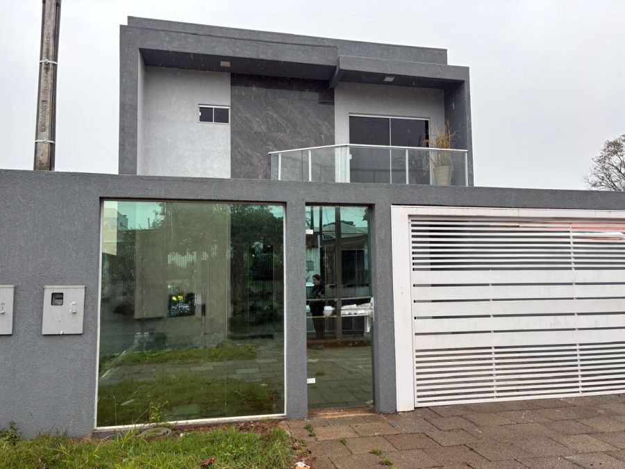 Sobrado - Venda - Universitário - Cascavel - PR