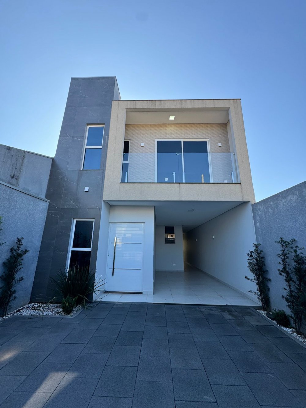 Sobrado - Venda - Recanto Tropical - Cascavel - PR