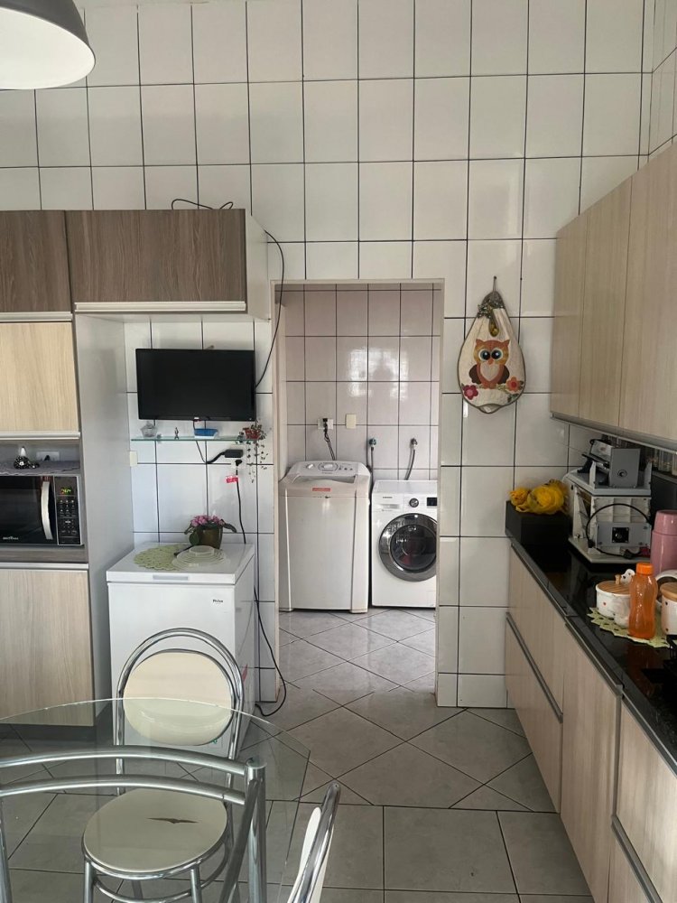 cozinha - acesso �rea servi�o