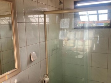 Banheiro social - piso superior