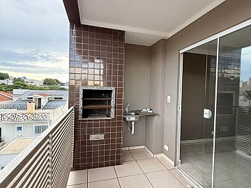 Sacada com churrasqueira