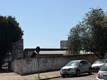 Terreno de esquina no bairro Coqueiral em Cascavel-PR