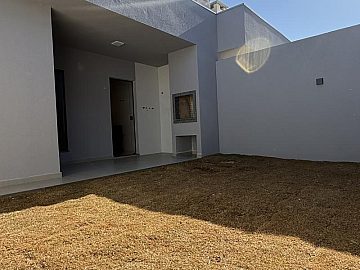 Lavanderia + sobra de terreno