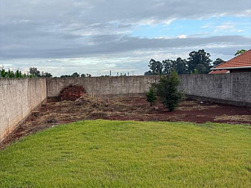 LOTE URBANO EM SEDE ALVORADA