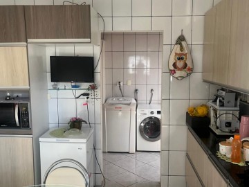 cozinha - acesso área serviço